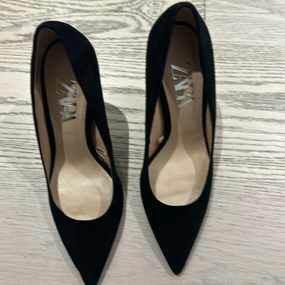 Zara heels - Picture 1 of 2